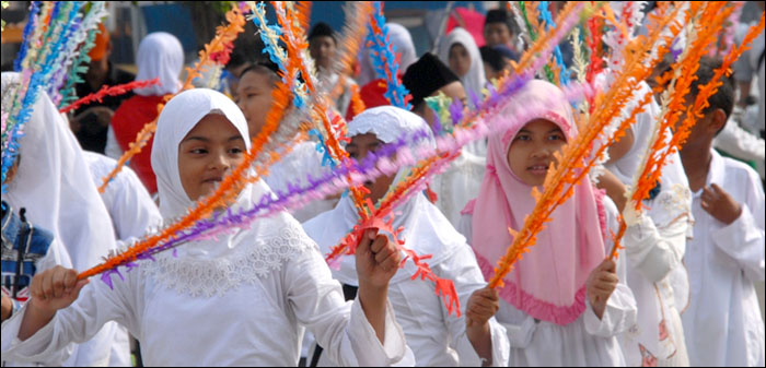 Pawai Taaruf menyambut Tahun Baru Islam 1436 H berlangsung semarak, Jum'at (24/10) pagi, di Tenggarong