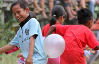 Lomba Agustusan di desa Rebaq Rinding digelar selama 3 hari berturut-turut di halaman sekolah