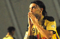 Esteban Herrera menyumbang 1 gol bagi Mitra Kukar dalam laga menghadapi Arema