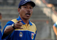 Pelatih Mustaqim terus membenahi timnya lewat serangkaian uji coba di Jawa Tengah dan Yogyakarta