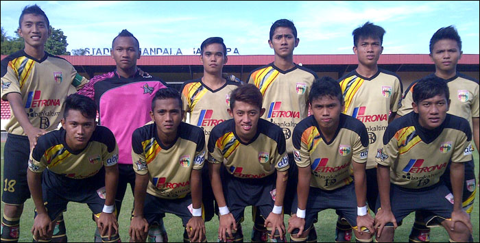 Skuad Mitra Kukar U-21 meraih hasil positif pada putaran pertama Babak 12 Besar ISL U-21 2014 di Stadion Mandala, Jayapura