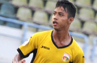 Agus Santosa sempat mencetak gol di awal babak pertama, namun tuan rumah Perseru U-19 mampu membalik keadaan dan menang 2-1 atas Mitra Kukar U-19