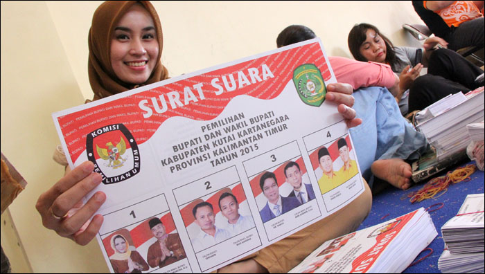 Lembaran surat suara untuk Pilkada Kukar 2015 telah diterima KPU Kukar sejak Minggu (08/11) lalu