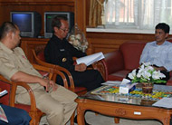 Pj Bupati Kukar Sjachruddin (tengah) saat menerima jajaran KADIN Kukar