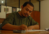 Mantan Ketua Panwas Pilkada Kukar 2005, Suroto, termasuk yang lulus seleksi tertulis sebagai calon Anggota Panwas Pilkada Kukar 2010