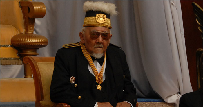 Sultan Kutai Kartanegara ing Martadipura HAM Salehoeddin II meninggal dunia pada Minggu pagi dan akan dimakamkan besok pagi