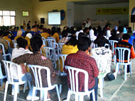 Suasana Latihan Dasar Kepemimpinan di BPU Desa Badak Baru Kecamatan Muara Badak