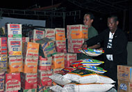 Posko Kebakaran Kelurahan Loa Ipuh terus menerima bantuan dan sumbangan dari berbagai pihak