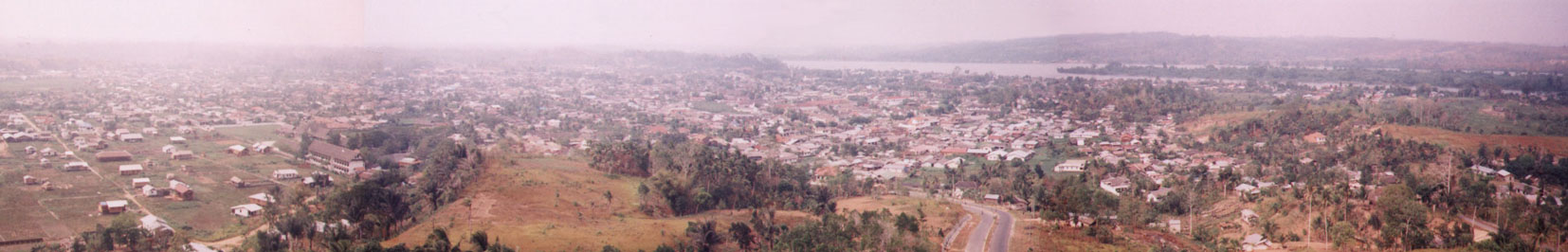 Kabut asap menyelimuti kota Tenggarong