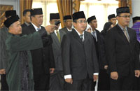 Para pejabat eselon III dan IV Pemkab Kukar saat diambil sumpahnya tadi siang