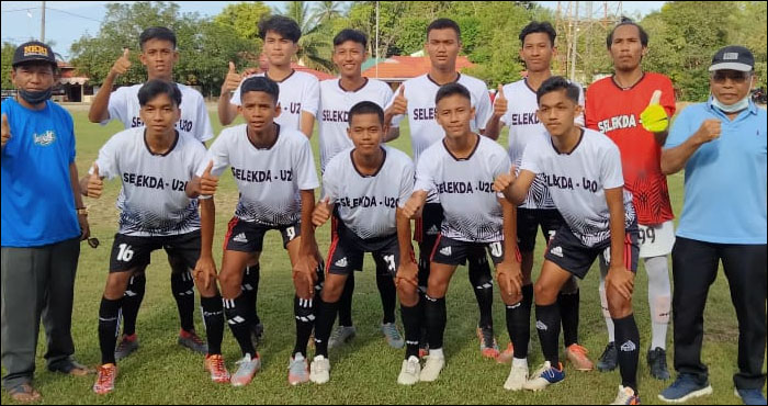 Tim tuan rumah Kecamatan Kembang Janggut membuka peluang lolos ke 6 Besar Selekda U-20 PSSI Kukar usai menang 2-1 atas Kenohan 