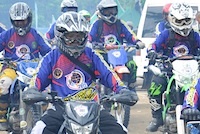 Para peserta Adventure Trail melakukan perjalanan dari Tenggarong menuju Muara Kaman pada hari pertama