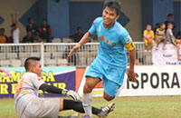 Roy Fadlan usai menjebol gawang Muara Wis di menit 19 