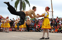 Penampilan delegasi asal Rusia pada EIFAF beberapa tahun lalu  
