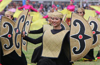 Tari kolosal Menjaga Adat Mendulang Budaya menjadi suguhan pamungkas seremoni pembukaan EIFAF 2016