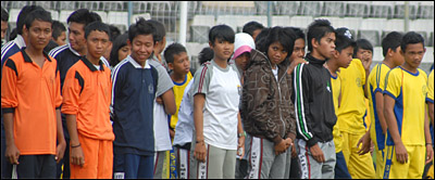 Para pelajar se-Kukar ikut ambil bagian dalam berbagai lomba yang digelar dalam rangka HUT Kemerdekaan RI ke-64