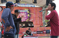 Duel beatbox ikut menyemarakkan gelaran Hip Hop Straat Party Competition 2015 