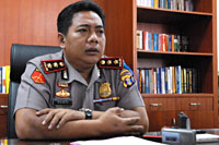 Kapolres Kukar AKBP IGKB Harryarsana saat memberikan keterangan pers kepada para wartawan tadi siang