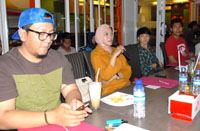 Kepala Disbudpar Kukar Sri Wahyuni ikut menjadi juri bersama sineas lainnya dalam Kawa Haq Movie Fest 2013 