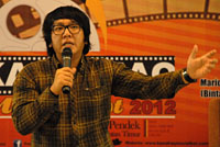 Mario Maulana kembali hadir di Tenggarong sebagai pemateri workshop serta juri Kawa Haq Movie Fest 2013