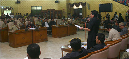 Ketua DPRD Kukar berjanji akan memanggil Pj Bupati Kukar untuk memberi penjelasan tentang kebijakan mutasi yang telah dilakukan