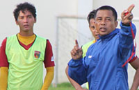 Pelatih Jafri Sastra berharap anak asuhnya dapat melanjutkan tren positif di kandang Bhayangkara FC