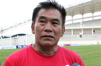 Pelatih Mitra Kukar Subangkit akhirnya memutuskan untuk mengundurkan diri 