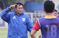 Pelatih Subangkit kembali akan memimpin latihan skuad Mitra Kukar pada 11 Juli mendatang
