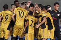 Skuad Mitra Kukar diharapkan dapat menjaga peforma terbaik saat menghadapi Persib Bandung