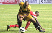 Baru tiba di Tenggarong pada Minggu siang, malamnya striker anyar Romario Reginaldo Alves langsung diturunkan pada babak kedua