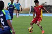 Gavin Kwan Adsit memboyong 5 gol dari 10 gol yang disarangkan Mitra Kukar ke gawang PS Perikanan 