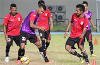 Pemain Mitra Kukar akan melakukan uji coba terakhir melawan PS Pratama Yudha Samarinda sebelum bertolak ke Bali