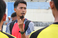 Pelatih Mitra Kukar U-21, M Darwis