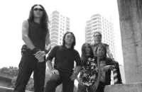 Grup metal legendaris Power Metal akan menjadi band pembuka penampilan Testament