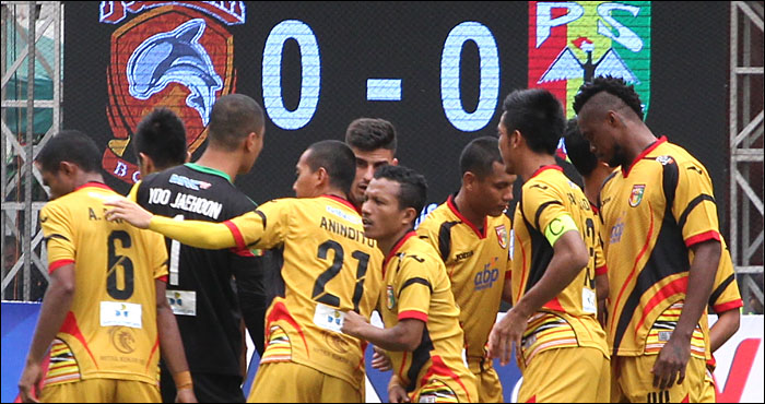 Mitra Kukar mendapat 1 poin setelah kalah dalam adu penalti melawan Borneo FC