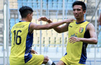 Bayu Pradana dkk siap tempur menghadapi Borneo FC di laga perdana PGK 2 Tahun 2018