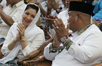 Rita Widyasari-Edi Damansyah resmi ditetapkan sebagai calon terpilh Bupati-Wakil Bupati Kukar 2016-2021