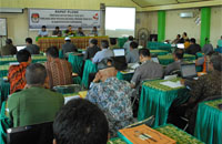 Suasana rapat pleno KPU Kutai Kartanegara dan Bimtek Pemungutan Suara Pilpres 2014 di Tenggarong pekan lalu