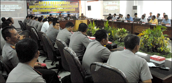 Suasana Rakor Anev Pileg 2014 dan Persiapan Pilpres 2014 yang digelar Polres Kukar di Tenggarong, Rabu (14/05) kemarin