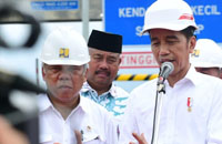 Presiden Jokowi berharap kehadiran jalan tol Balsam dapat meningkatkan efiensi mobilitas dan distibusi logistik