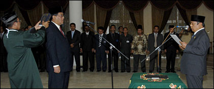 Pelantikan dan pengambilan sumpah jabatan yang dipimpin langsung Plt Bupati Kukar Samsuri Aspar tadi siang