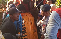 Setelah dilaporkan tenggelam sejak pukul 09.00 WITA, Guruh Dwi Anggoro akhirnya ditemukan dalam keadaan meninggal dunia