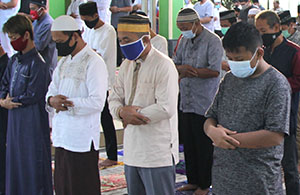 Jamaah salat Ied di Masjid Al Falah diwajibkan menggunakan masker