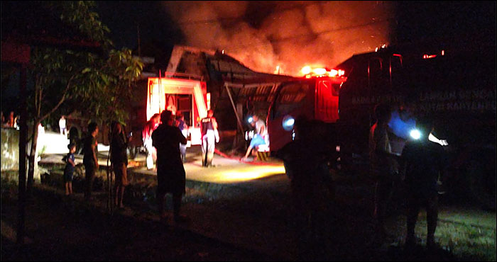 Kebakaran tunggal di Perumahan Korpri, Tenggarong, menghanguskan rumah milik Awang Muhammad Indra