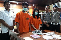 Petugas Polsek Tenggarong berhasil menangkap pelaku pembuang bayi dalam waktu tak kurang dari 24 jam setelah ditemukannya bayi di Loa Lepu