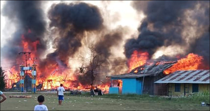 Api berkobar hebat di pemukiman RT 9 dan RT 10 desa Loa Ulung, Tenggarong Seberang, Kamis (26/09) kemarin