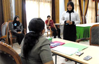 Wawasan serta bakat para calon finalis diuji tim seleksi dari Dispbudpar dan Adwindo Kukar 