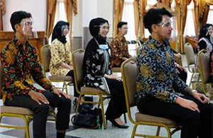 Para finalis Teruna Dara Kukar 2020 saat mengikuti techical meeting setelah lolos seleksi awal
