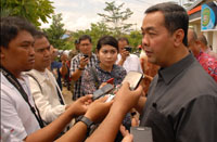 Wamendikbud Musliar Kasim saat memberikan keterangan kepada para wartawan
