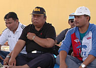 H Noor Ali (kanan) bersama Ketua KONI Kukar H Samsuri Aspar (tengah) dan HM Arsyad. H Noor Ali kini menjadi promotor acara <i>Smack Down</i> di Kukar menggantikan Arsyad yang mengundurkan diri dari event tersebut